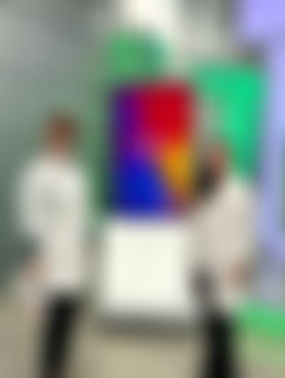 Post media background