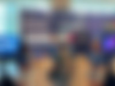Post media background
