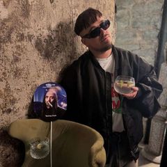 Käärijä and Cash confession avatar