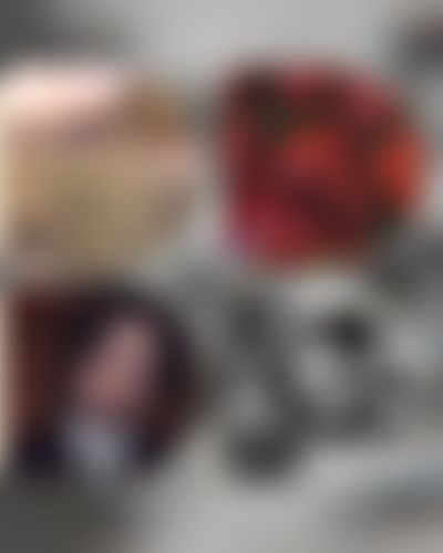 Post media background
