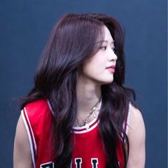 An Yujin avatar