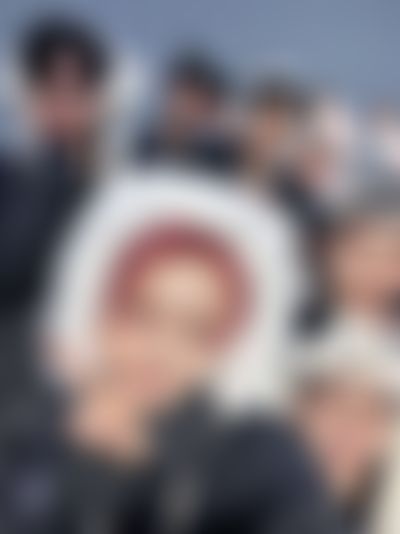 Post media background