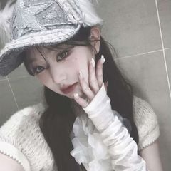 leah’s room avatar
