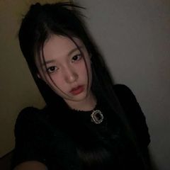 𐙚 . . jiyooniverse avatar