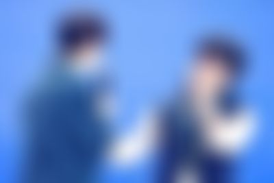 Post media background