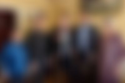 Post media background