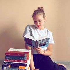 Книжный аналитик avatar