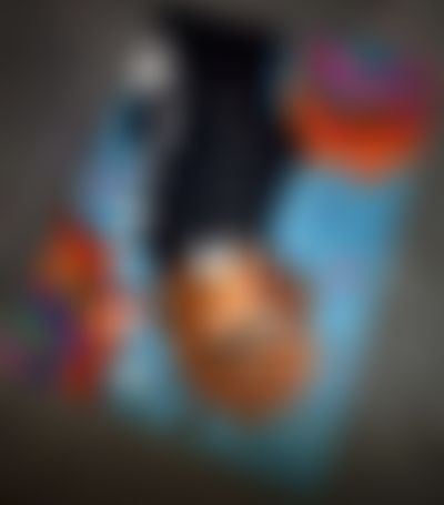 Post media background