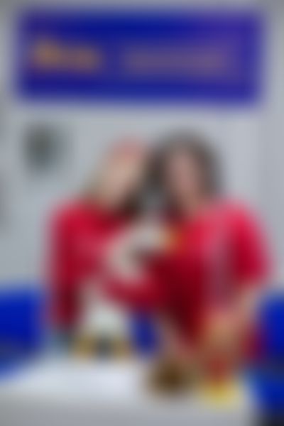 Post media background