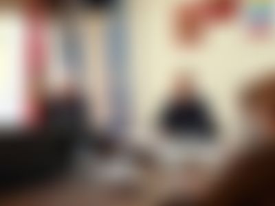 Post media background