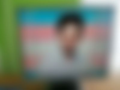 Post media background