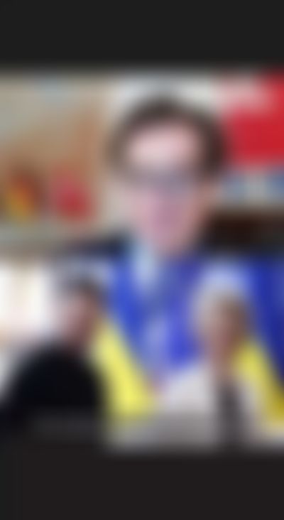 Post media background