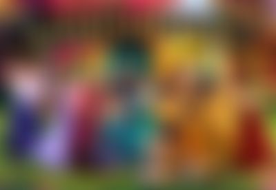 Post media background