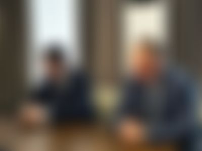 Post media background