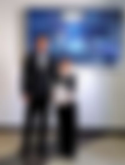 Post media background