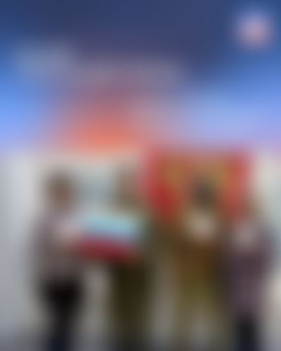 Post media background