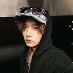 𝘏𝘰𝘵 𝘱𝘦𝘰𝘱𝘭𝘦'𝘴 𝘱𝘪𝘯𝘵𝘳𝘦𝘴𝘵 ✧༄ avatar