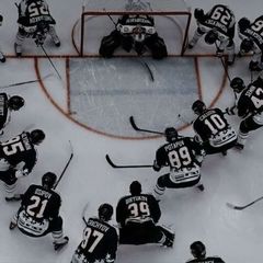 🏒 𝙷𝚘𝚌𝚔𝚎𝚢 𝚌𝚑𝚊𝚗𝚗𝚎𝚕 avatar