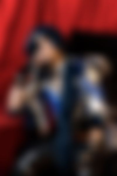 Post media background