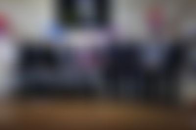 Post media background